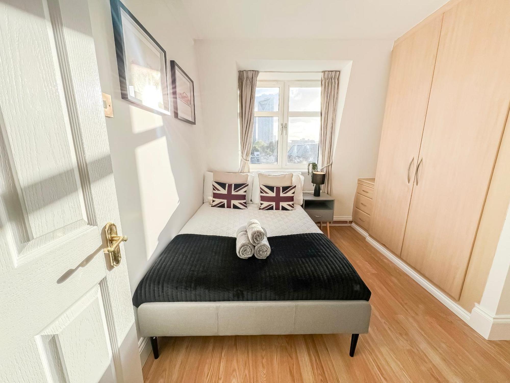 3 Bedroom Flat With Free Secured Parking In Borough Near The Shard, Bermondsey Apartament *